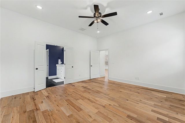 5102 SW Stanford Court, Bentonville, AR 72713