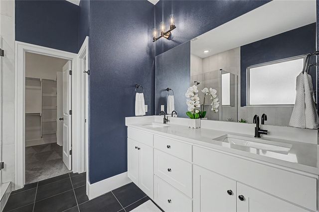 5102 SW Stanford Court, Bentonville, AR 72713