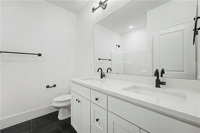 5102 SW Stanford Court, Bentonville, AR 72713