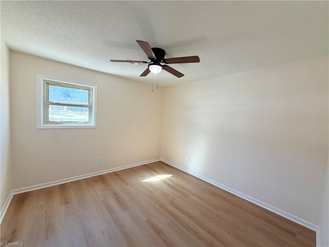 6053 Timberwood Trail, Kernersville, NC 27284