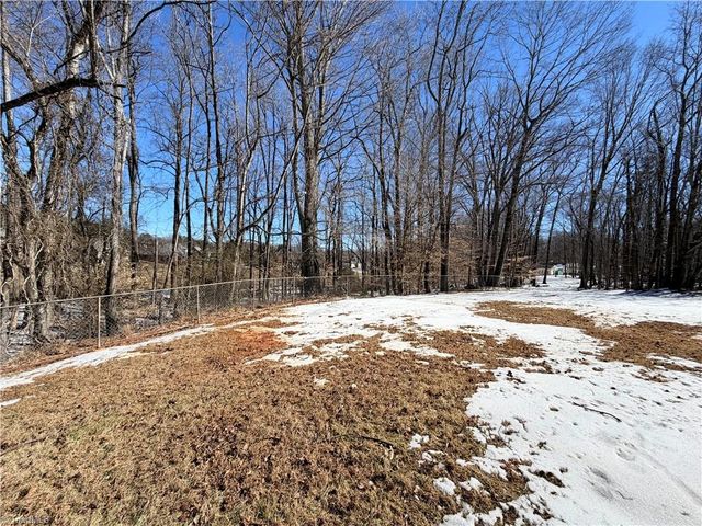 6053 Timberwood Trail, Kernersville, NC 27284