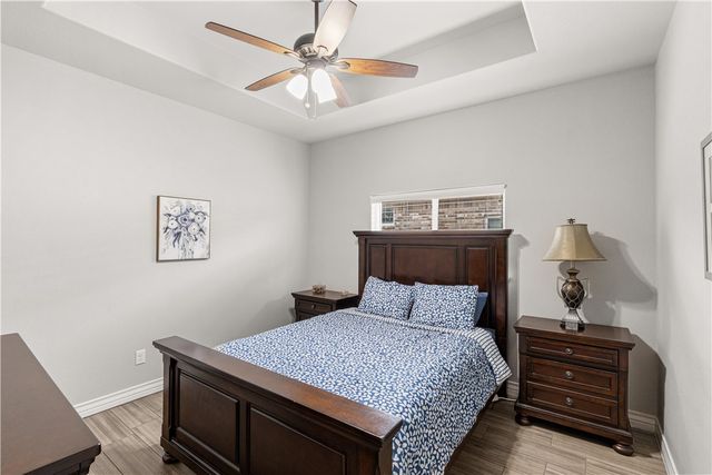 2526 Handlin Dr, Corpus Christi, TX 78418