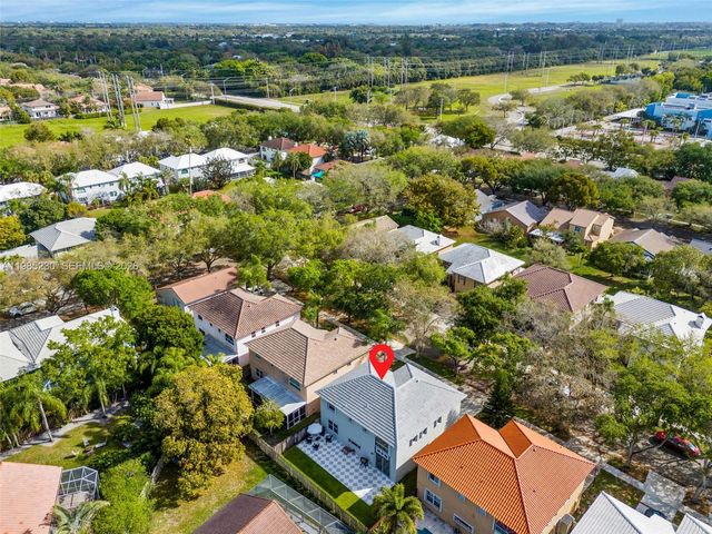 2832 Cayenne Ave, Cooper City, FL 33026