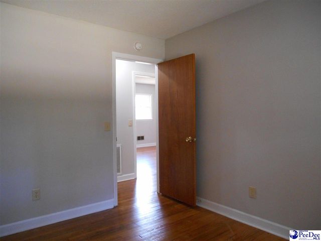 1234 Manorway, Florence, SC 29501