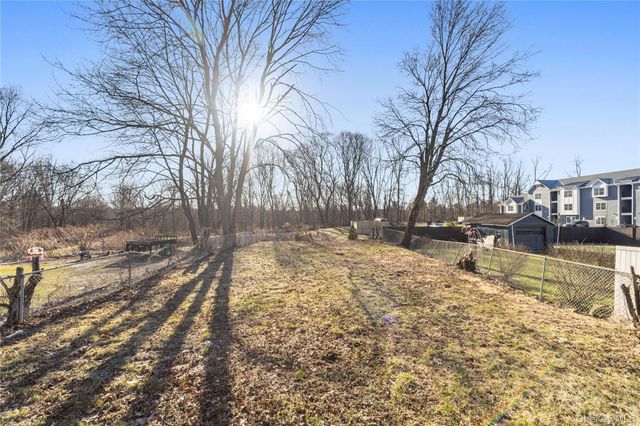 96 Creek Road, Poughkeepsie, NY 12601