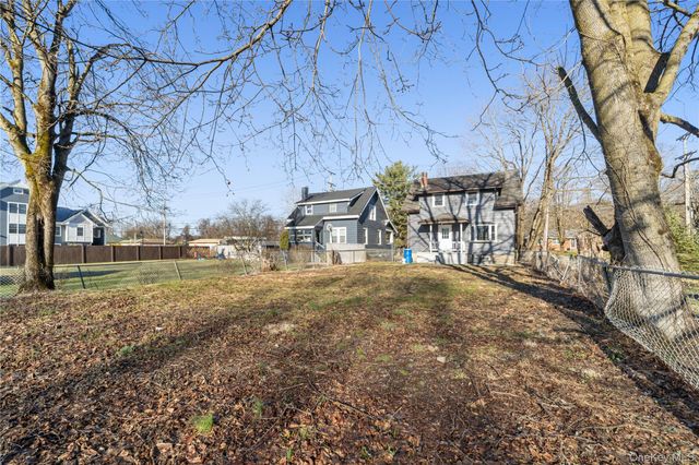 96 Creek Road, Poughkeepsie, NY 12601