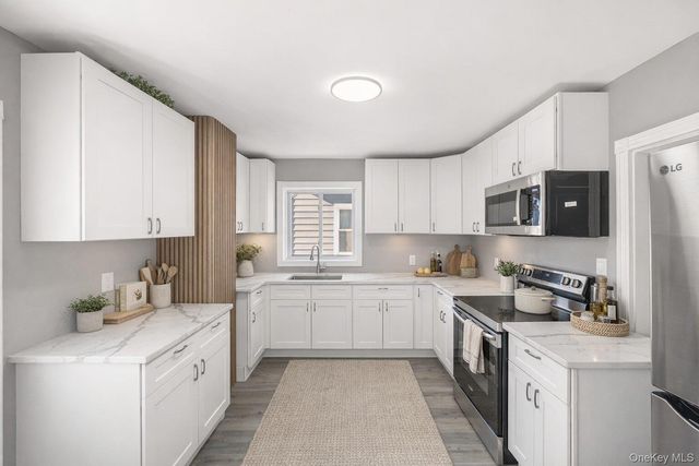 96 Creek Road, Poughkeepsie, NY 12601