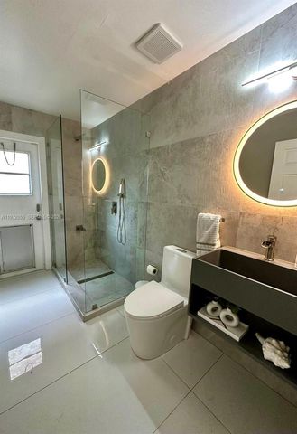 1607 SW 157th Ave, Pembroke Pines, FL 33027