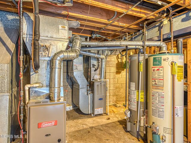 2130 Richards Road, Apt 1, Ottawa Hills, OH 43606