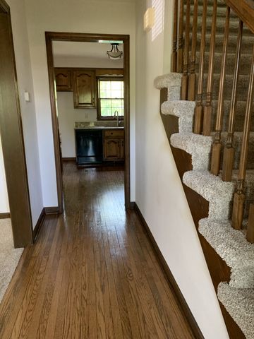 136 S Richview Rd, Clarksville, TN 37043