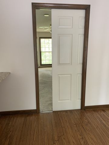 136 S Richview Rd, Clarksville, TN 37043