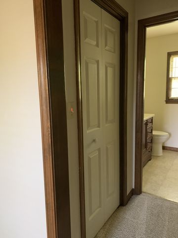 136 S Richview Rd, Clarksville, TN 37043