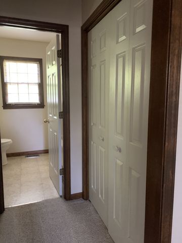 136 S Richview Rd, Clarksville, TN 37043