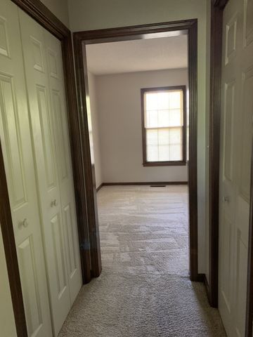 136 S Richview Rd, Clarksville, TN 37043