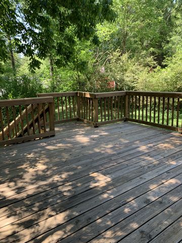 136 S Richview Rd, Clarksville, TN 37043