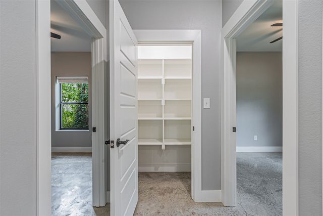 714 E Crawford Street, Denison, TX 75021