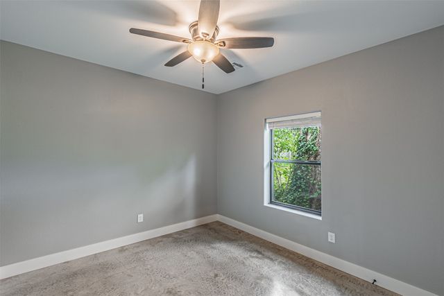 714 E Crawford Street, Denison, TX 75021