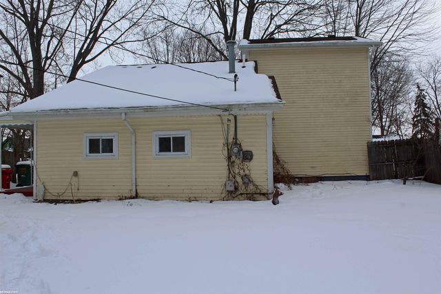 36175 Marilac St Street, Harrison Twp, MI 48045