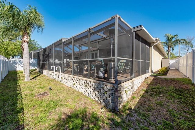 720 SANDY HILLS AVENUE, Tarpon Springs, FL 34689