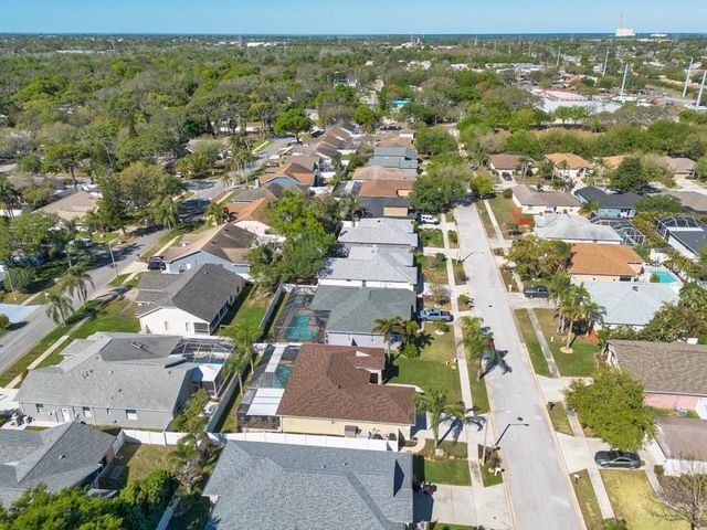 720 SANDY HILLS AVENUE, Tarpon Springs, FL 34689