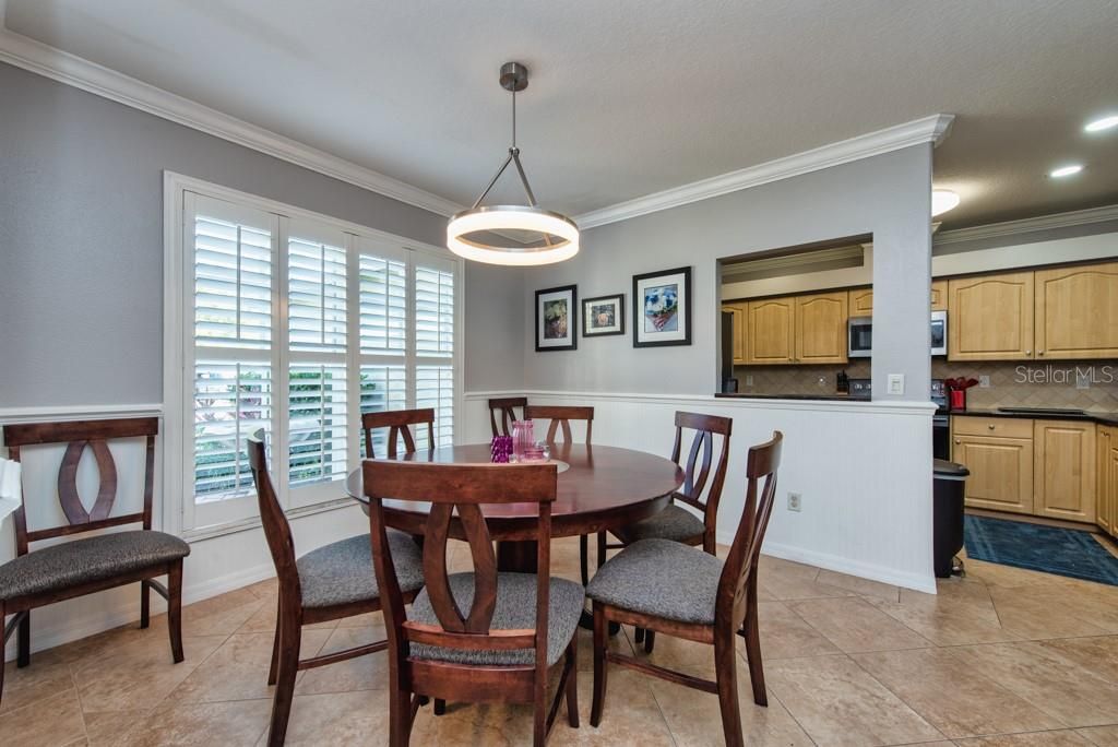 Image 14 of property listing at 720 SANDY HILLS AVENUE, Tarpon Springs, FL 34689