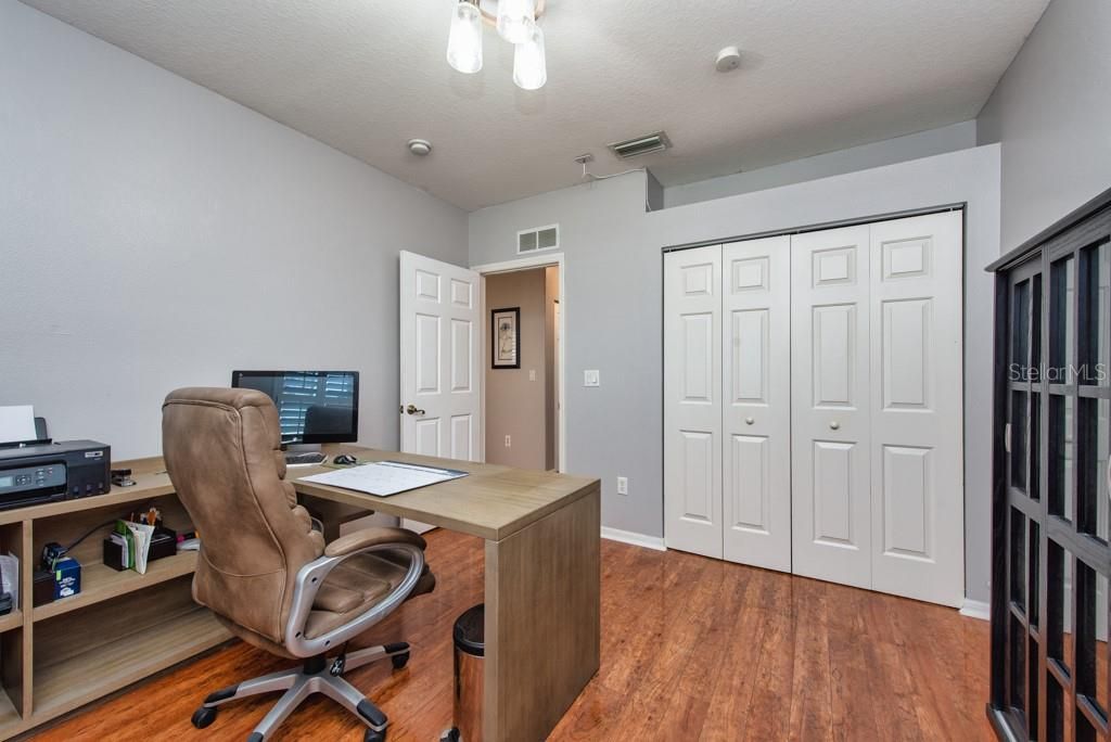 Image 21 of property listing at 720 SANDY HILLS AVENUE, Tarpon Springs, FL 34689