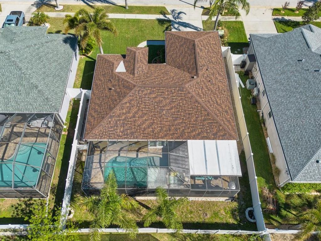 Image 41 of property listing at 720 SANDY HILLS AVENUE, Tarpon Springs, FL 34689