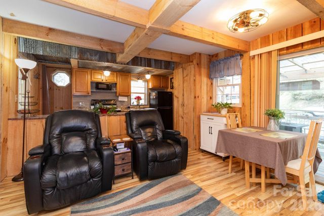 2670 Dicks Creek Road, Whittier, NC 28789