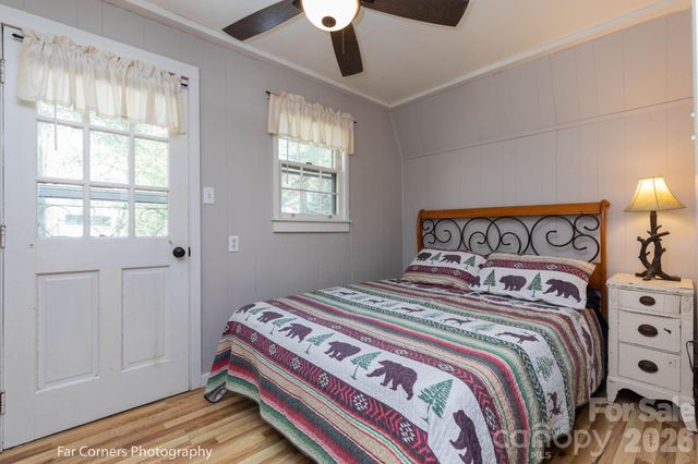 2670 Dicks Creek Road, Whittier, NC 28789