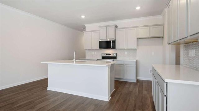 500 Silver Moon Drive, Loganville, GA 30052