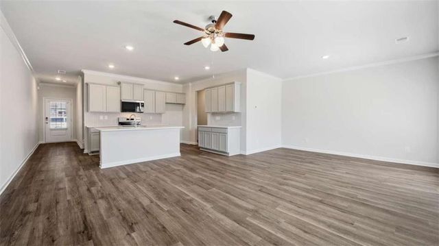 500 Silver Moon Drive, Loganville, GA 30052