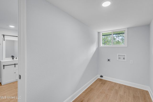 12330 Oaklawn Road, Biloxi, MS 39532