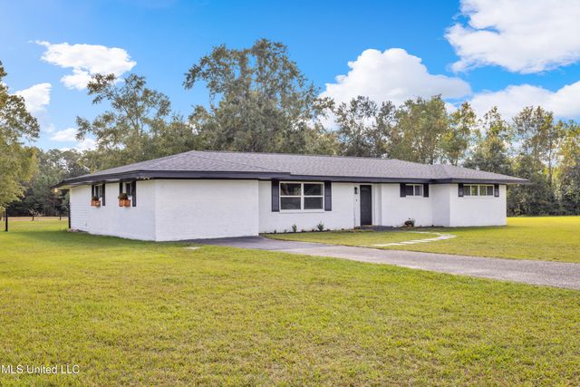 12330 Oaklawn Road, Biloxi, MS 39532