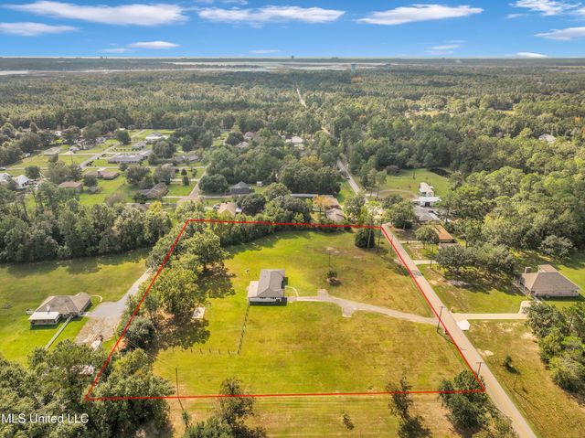 12330 Oaklawn Road, Biloxi, MS 39532