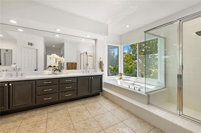 9 Brentwood, Coto De Caza, CA 92679