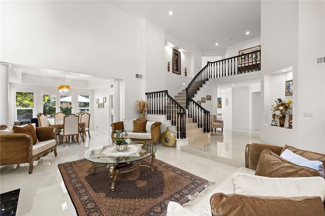 9 Brentwood, Coto De Caza, CA 92679