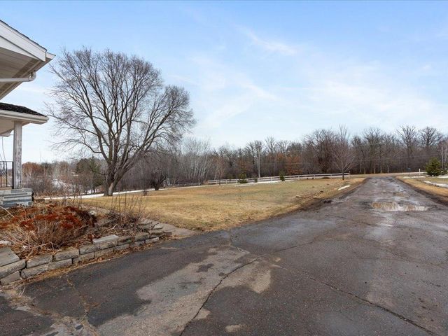 12191 Oakridge Road, Brainerd, MN 56401