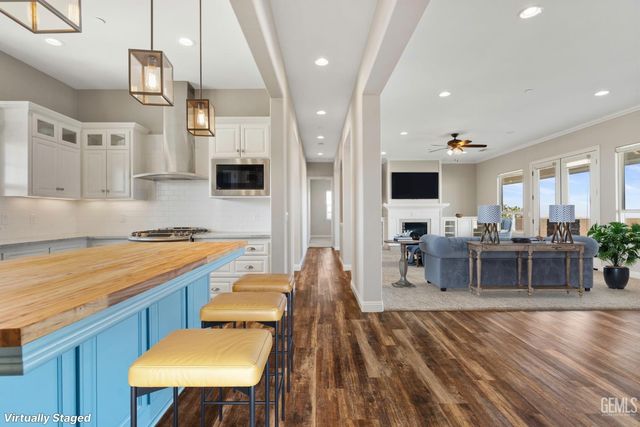 393 Famoso Hills Drive, Bakersfield, CA 93308