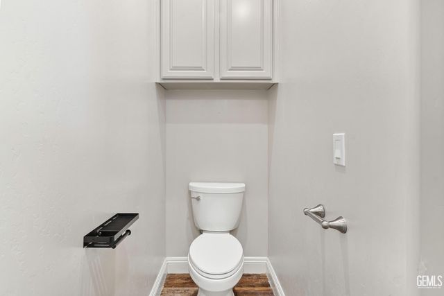 393 Famoso Hills Drive, Bakersfield, CA 93308