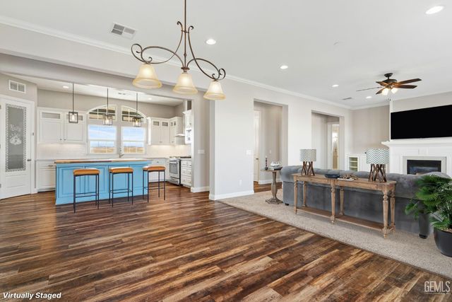 393 Famoso Hills Drive, Bakersfield, CA 93308