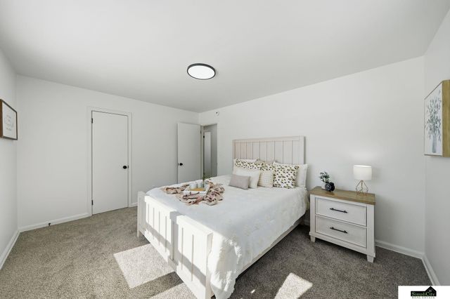 14530 Jamestown Street, Waverly, NE 68462