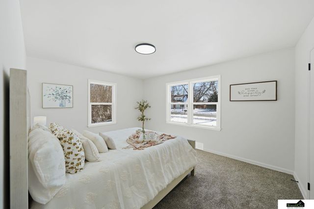 14530 Jamestown Street, Waverly, NE 68462