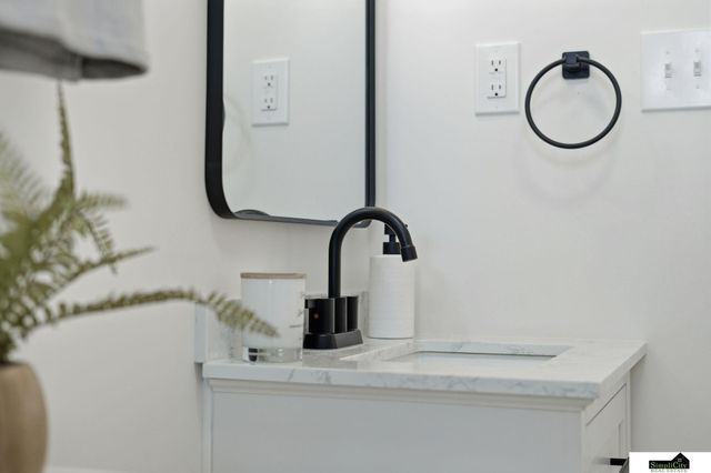 14530 Jamestown Street, Waverly, NE 68462