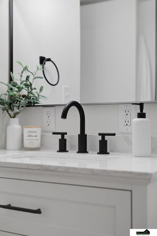 14530 Jamestown Street, Waverly, NE 68462