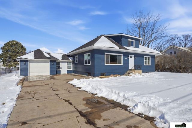 14530 Jamestown Street, Waverly, NE 68462