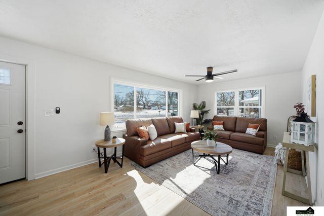 14530 Jamestown Street, Waverly, NE 68462