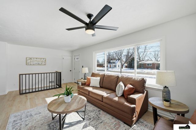 14530 Jamestown Street, Waverly, NE 68462