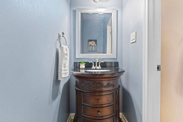 3120 Deering Bay Drive, Naperville, IL 60564