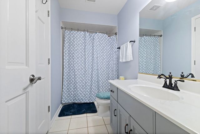 3120 Deering Bay Drive, Naperville, IL 60564