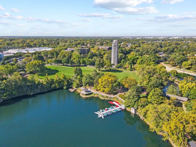 3120 Deering Bay Drive, Naperville, IL 60564